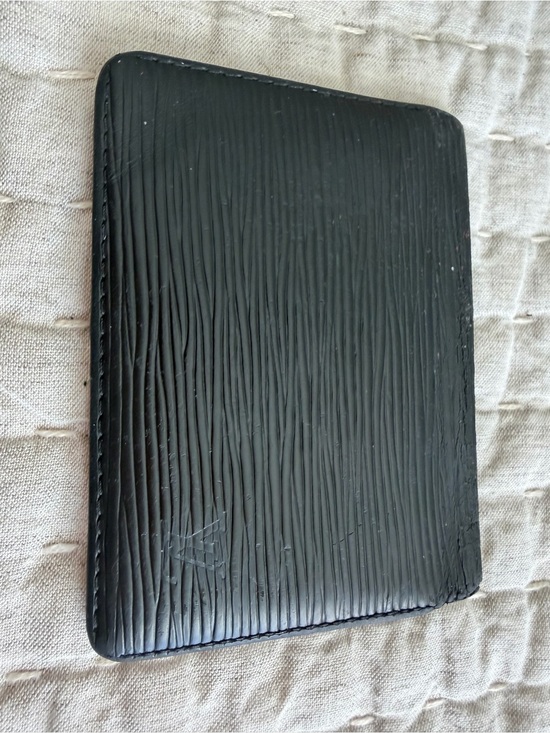 Louis Vuitton Other - Louis Vuitton Black Epi Leather Card Holder/Wallet